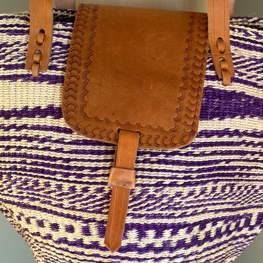 Handwoven Sisal Bag Kenyan Kiondo Basket Tote Leather Purple African Artisan - Picture 3 of 15